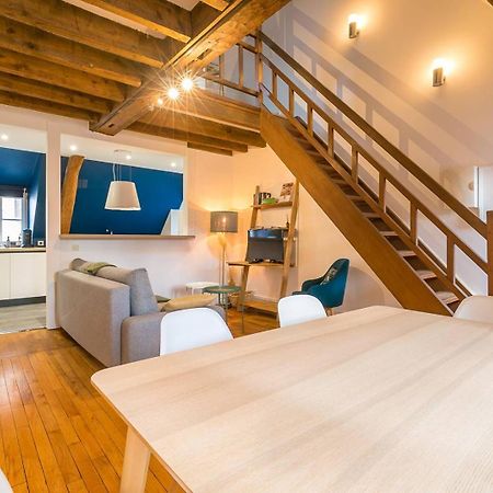 Ferienwohnung La Plume Aux Pieds Du Parvis Saint Jean Dijon Exterior foto