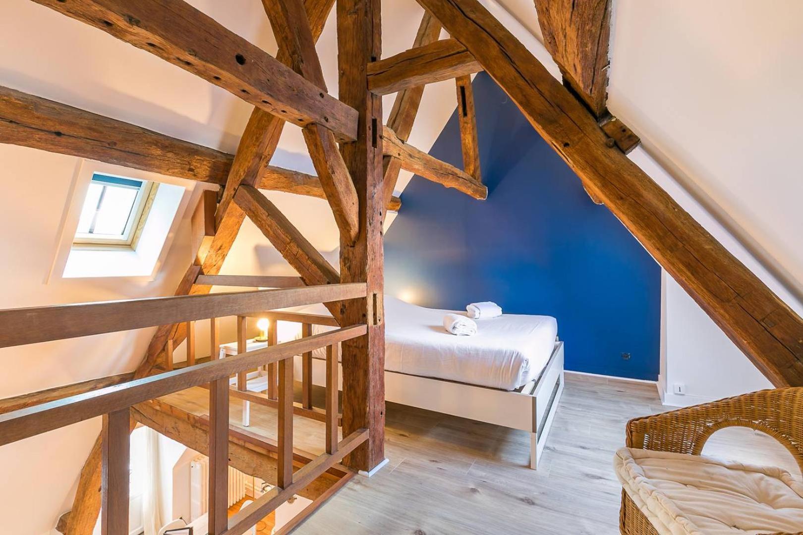 Ferienwohnung La Plume Aux Pieds Du Parvis Saint Jean Dijon Exterior foto